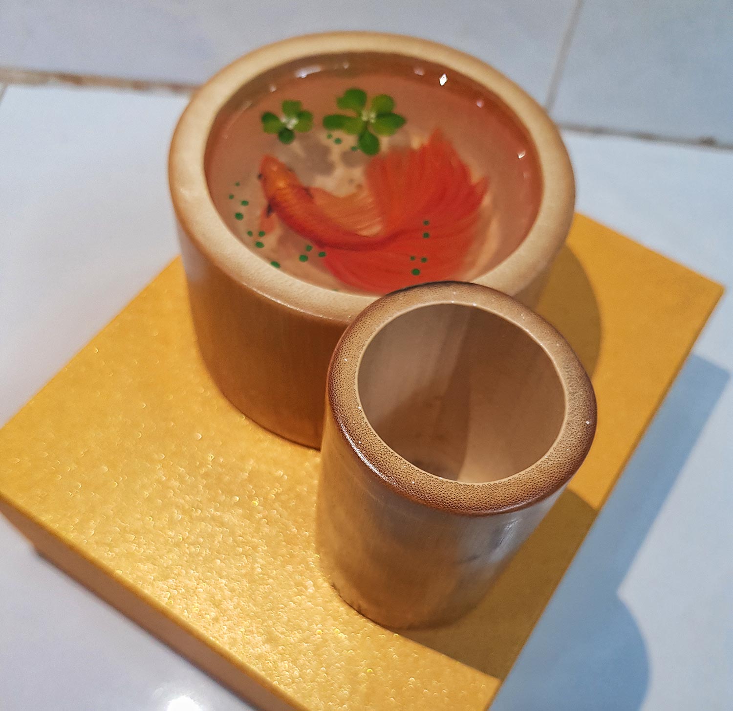 Ống Cắm Bút Tranh Cá Xiêm Đỏ 3D 2