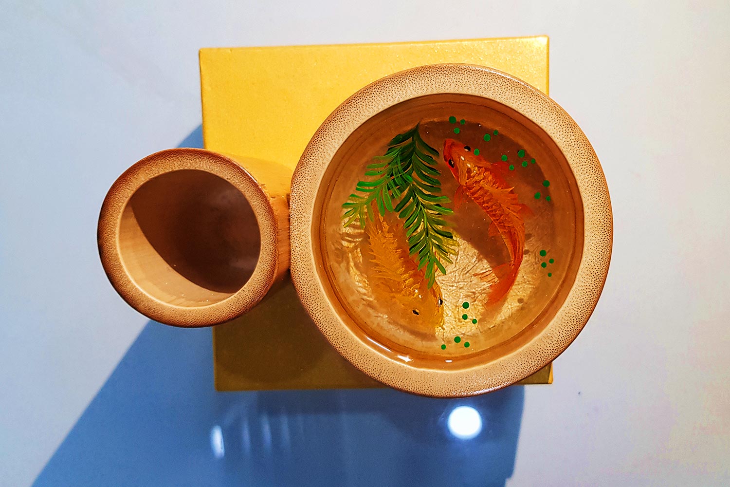 Ống Cắm Bút Tranh Hai Cá Vàng 3D