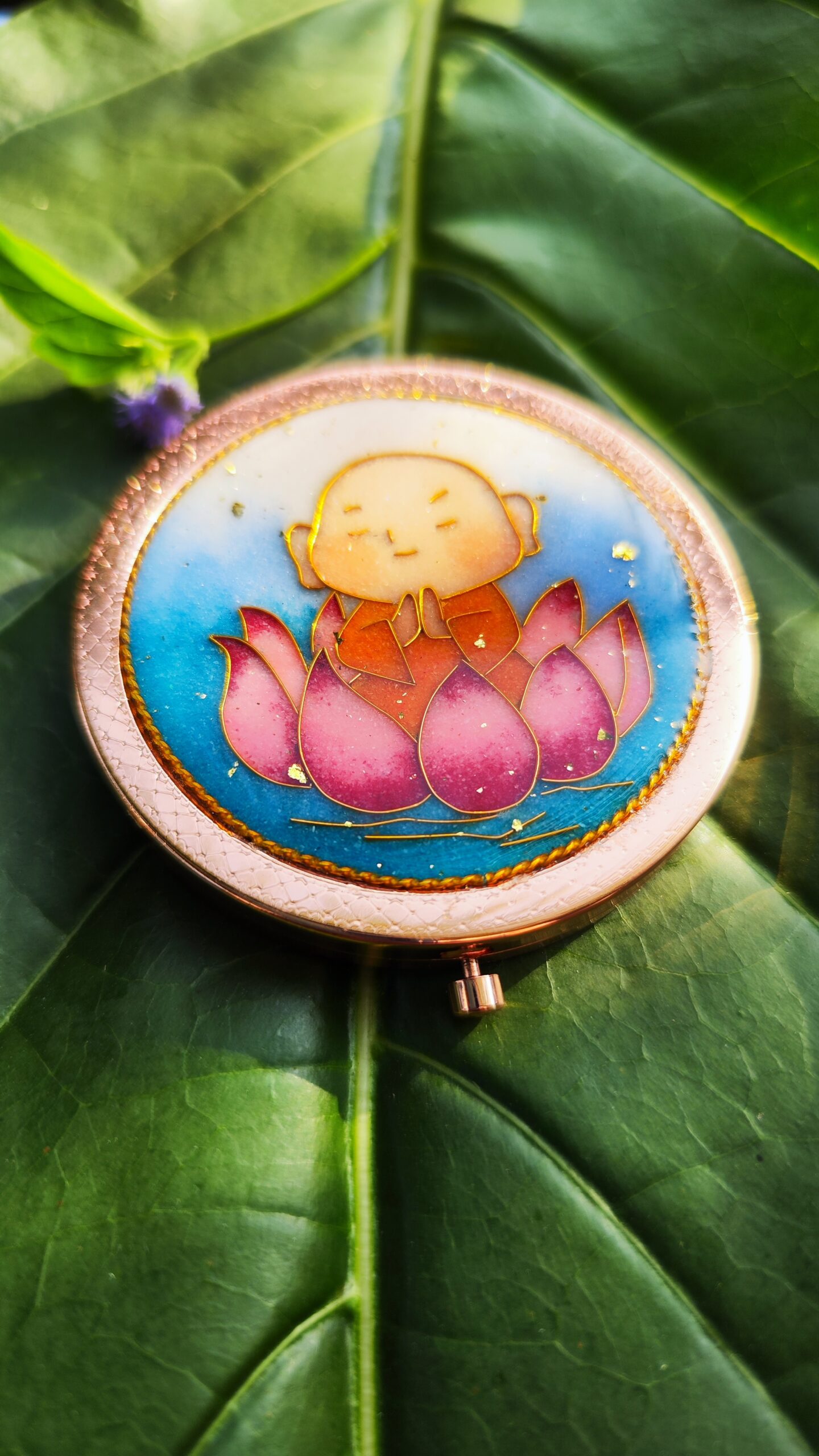 Gương Tròn Tranh Cảnh Thái Lam Chú Tiểu Chibi 3 - Ảnh 1